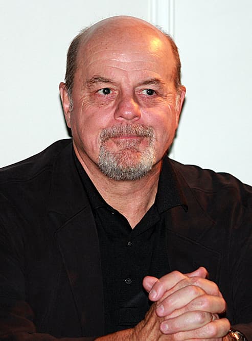 Michael Ironside headshot